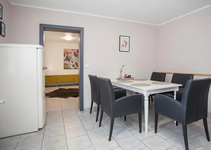 Hébergement de vacances Gemuetliches Familienfreundliches Im Gruenen Mit Hund *